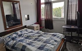 Quiet Room In Eltham